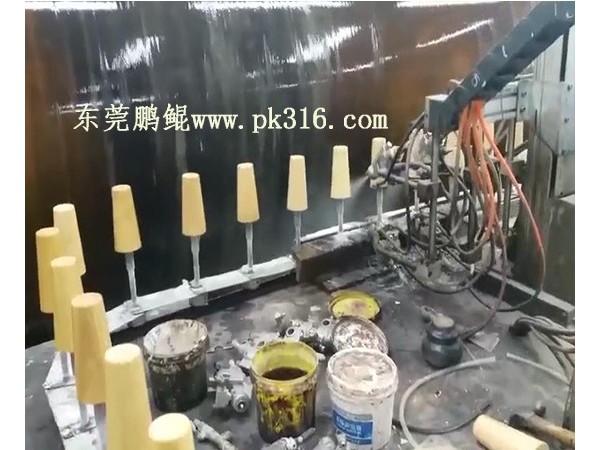 噴漆機(jī),佛山家具自動噴漆機(jī)多少錢一臺？---鵬鯤,鵬勝